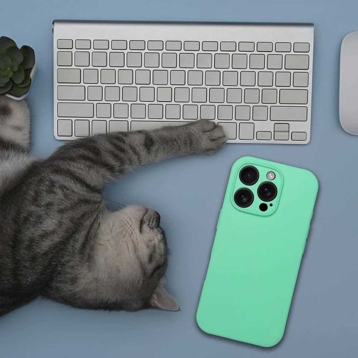 Силиконов гръб за iPhone 15 Pro Max кейс протектор за телефон