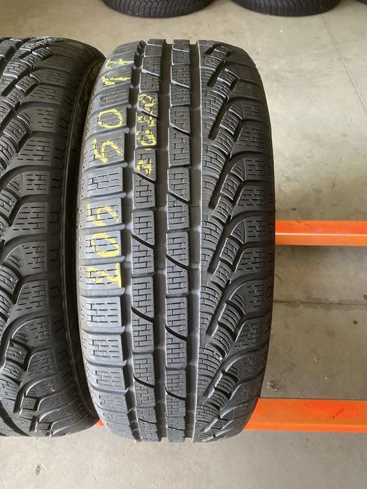 Anvelope iarna 205/50/17 Pirelli Sottozero 2 205 50 17 R17