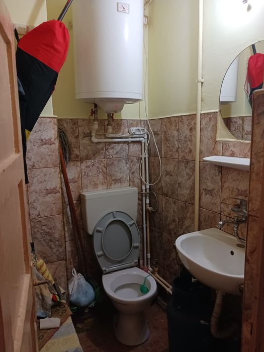 Vând Garsoniera 11mp