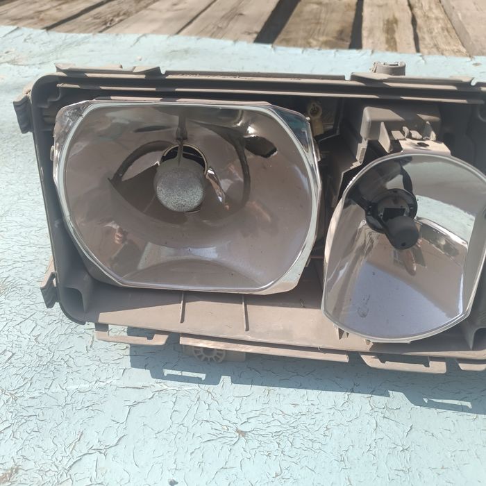 Фары bosch для Мерседес 124