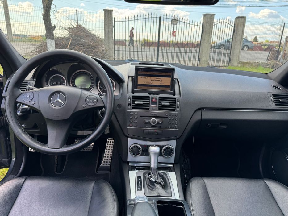 Mercedes C-Class C230 W204