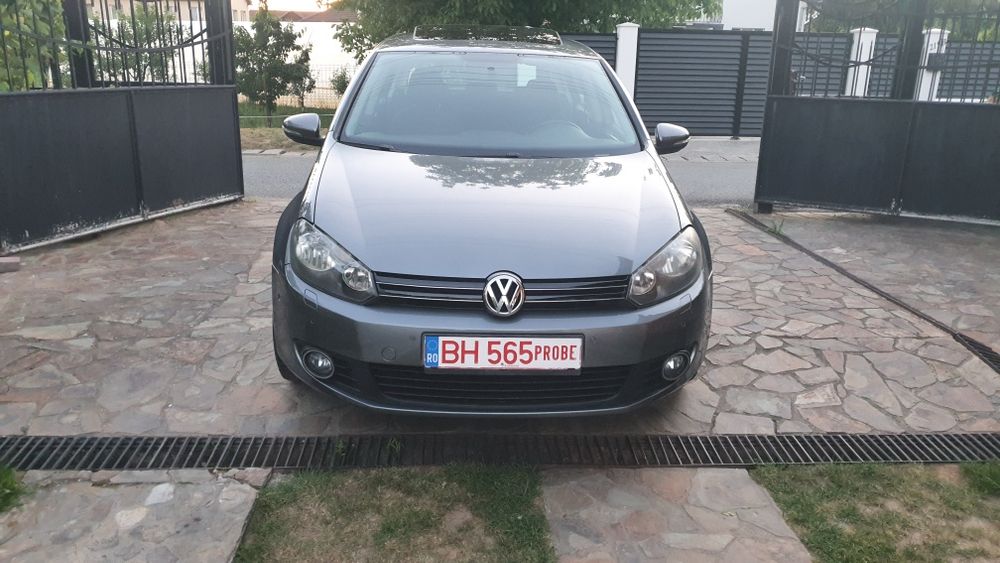 Golf 6 Euro 5 102 cp MPI Park pilot,incalzire in scaune  senzori parcare  cornering compyuter pilot