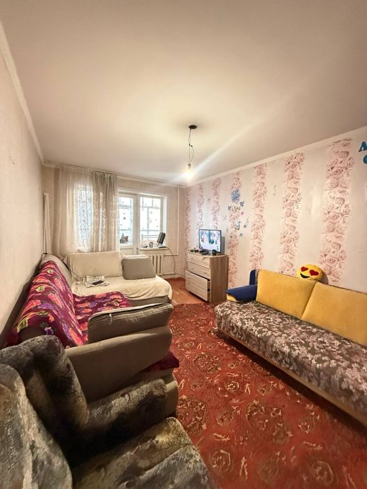 Продаю 1 комн на 7 микр