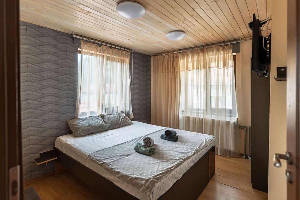 Продава се Къща в с. Чифлик, Област Ловеч - 333 кв.м за 398 €/кв.м - Снимка #10