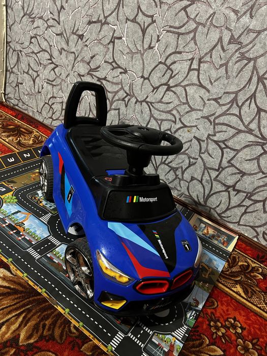 Продам машинку