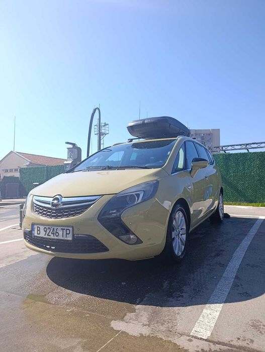 Автомобил под наем 6+1