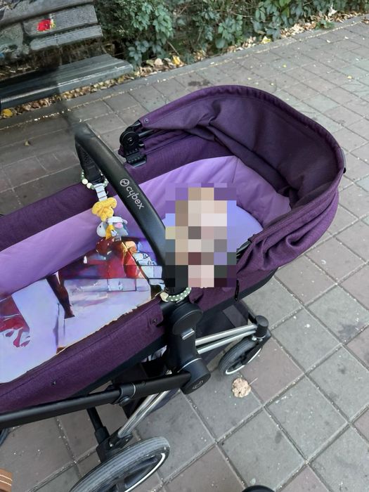 Vând cărucior Cybex Priam 3+landou+sac de iarna