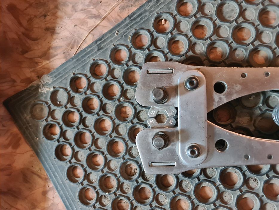 Пресс клещи ручные