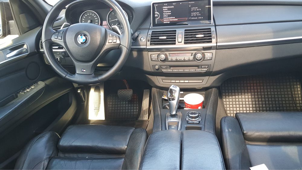 BMW X5 2012 M Pachet