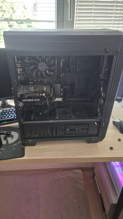 Геймърски Компютър 1660 ti | I5-9600k | 16GB DDR4 RAM