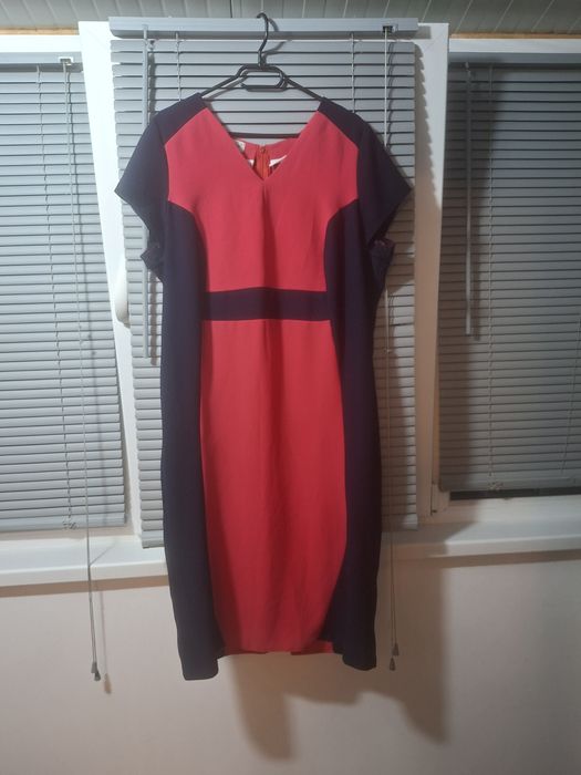 Rochie elegantă.