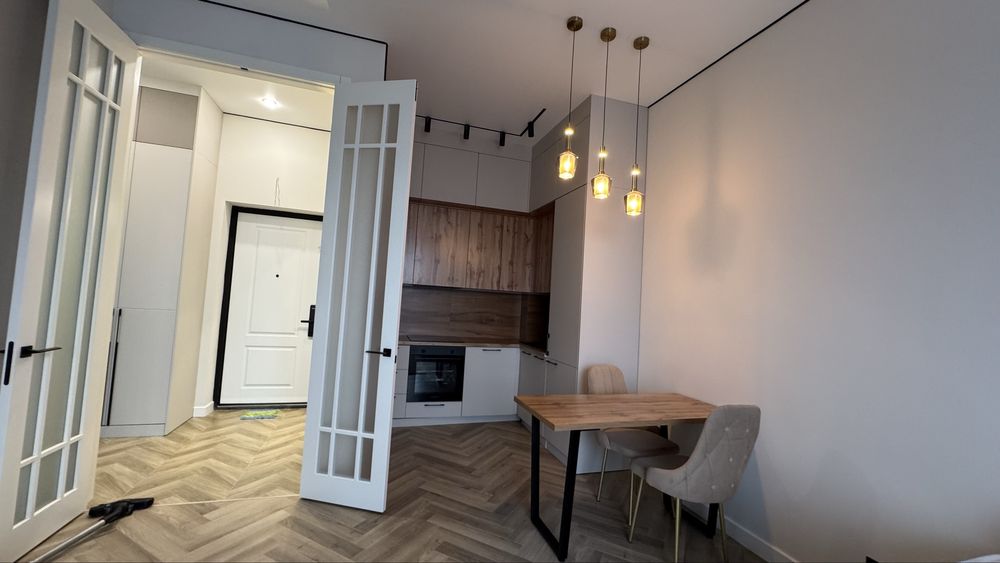 Сдам посуточно апартамент бизнесс- класса!