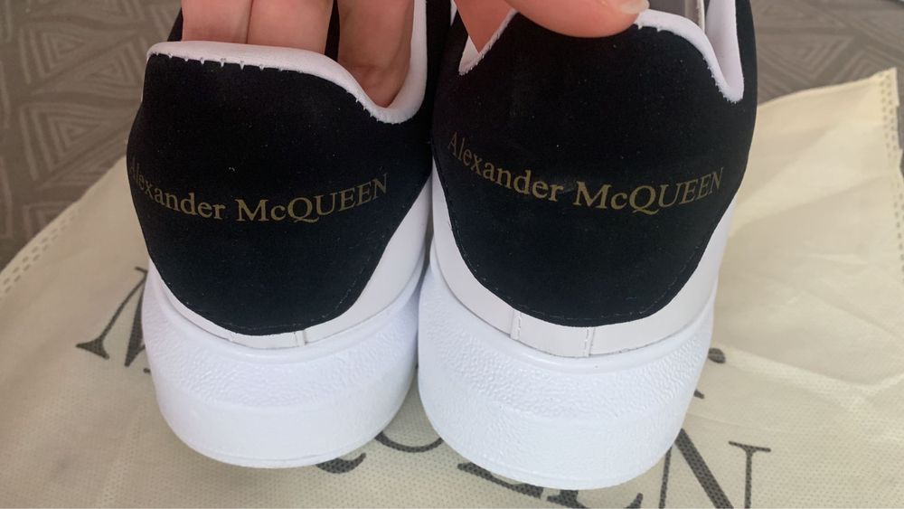 Adidasi Alexander Mcqueen