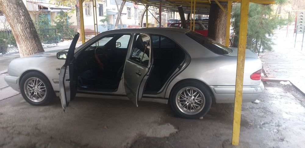 Мерседес w210 продаётся