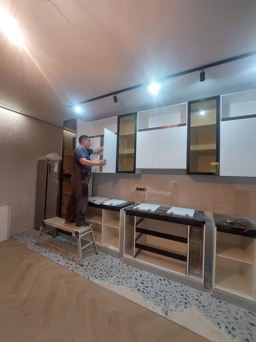 СБОРЩИК МЕБЕЛИ. Сборка-разборка