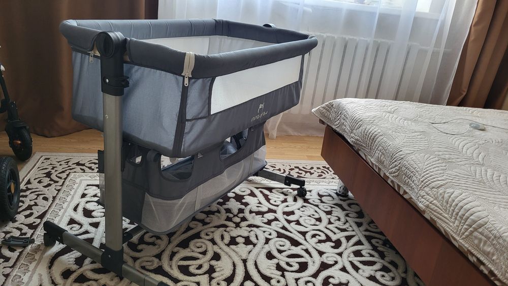 Кроватка для новорожденных
