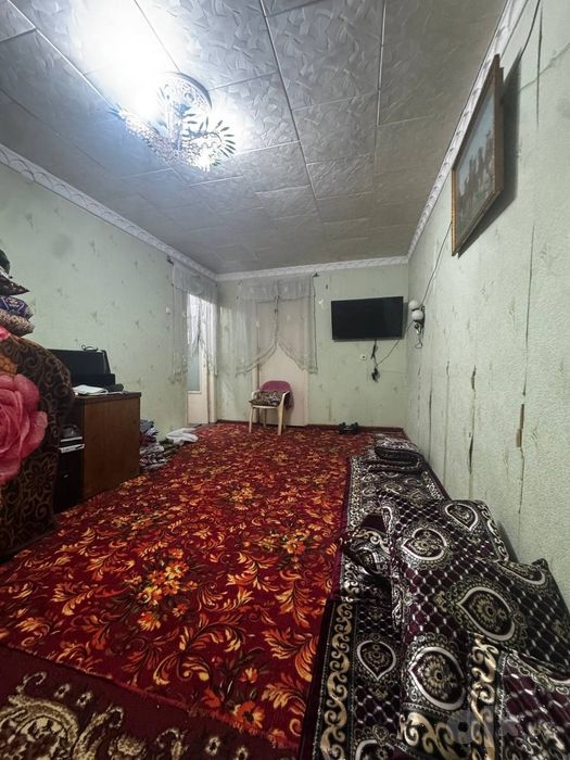 Срочно продаётся 2 ком. КВ. 9 микр. 9 дом.