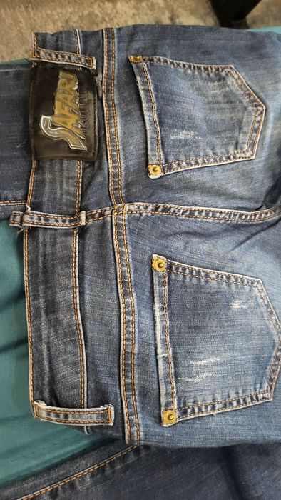 Продавам дънки Dsquared/ Estero Ragazza