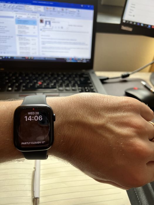 Apple Watch Seria 8 45mm GPS + Cellular / Midnight Blue / Impecabil