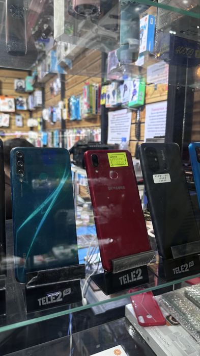 Продажа телефонов Айфонов Самсунгов