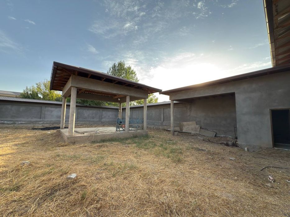 Парвоз, Уч кахрамон! Дом коробка 8 соток 5 комнат