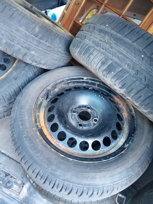 Гуми с железни джанти от Опел 185/60/15