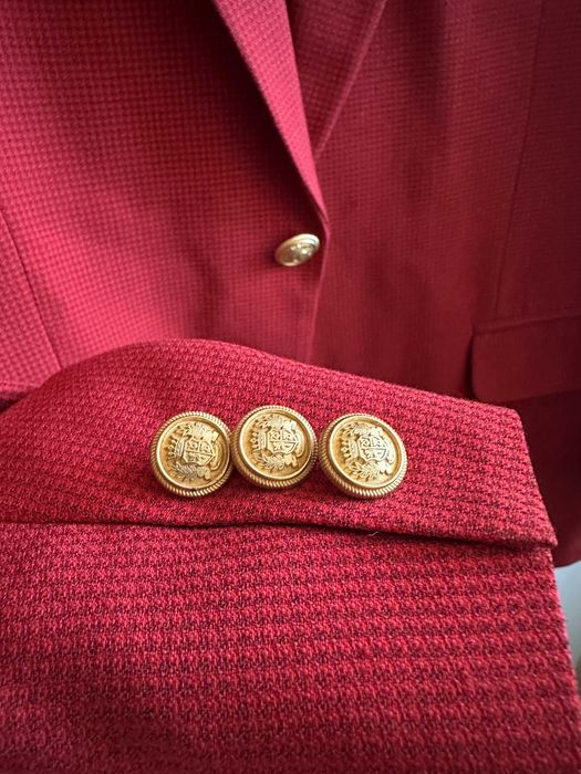 Дамско червено сако