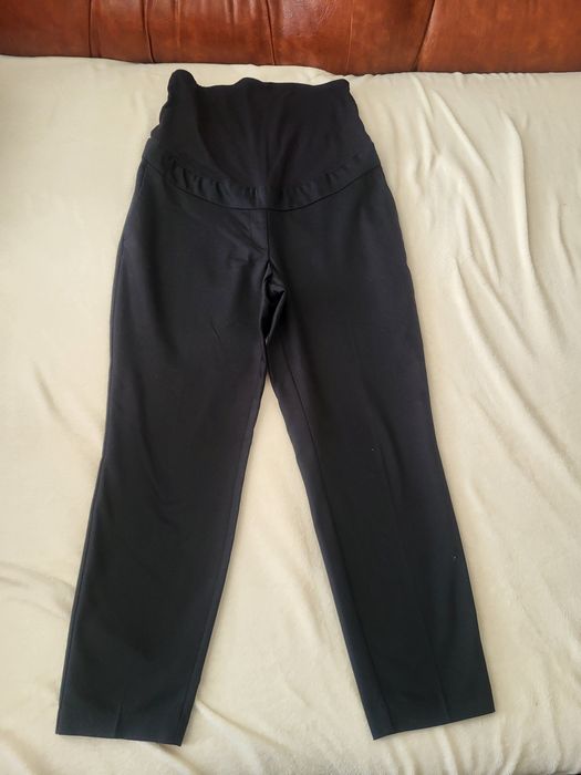 Vand pantaloni gravide M si L H&M