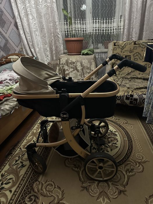 Продам коляску в хорошеи состоянии