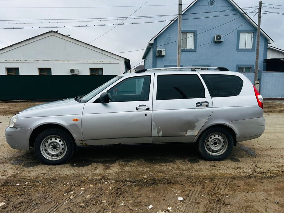 Ваз (лада) приора 2012 года