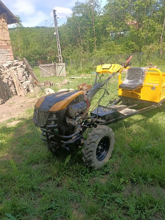 Motocultor cu tractiune 4x4 Progarden Campo 1273 Alpine, 12CP, diesel, pornire electrica, remorca ProGARDEN Campo RMT500T, cu tractiune, roti agricol