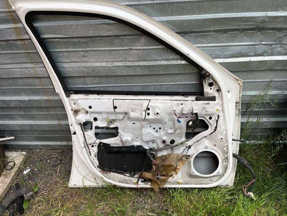 Toyota MARK 2 qualis