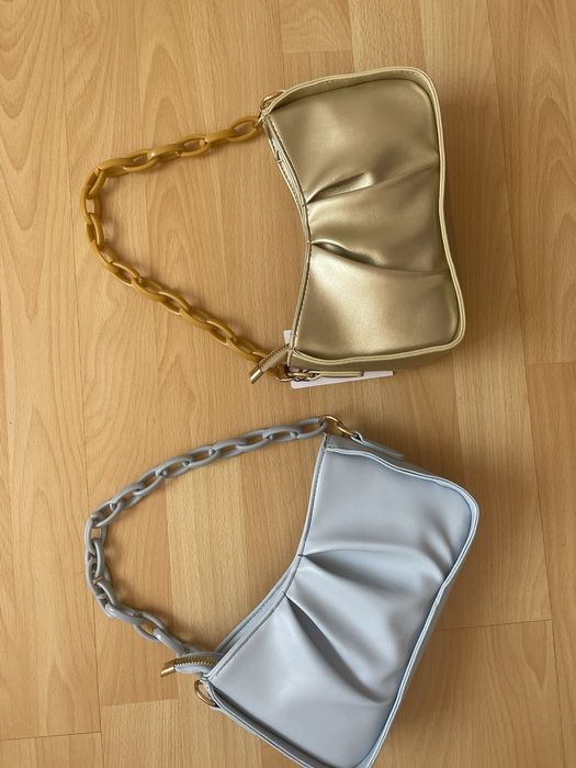 Чанти и портмонета