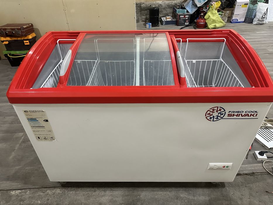 Срочно продается Морозилька Shivaki 330L