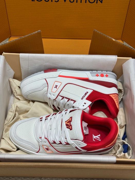 Adidasi Louis Vuitton Trainer Premium