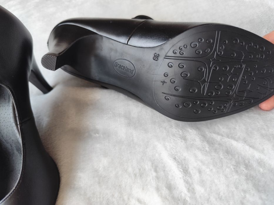 Дамски обувки на ток Graceland (Deichmann) - 39 номер