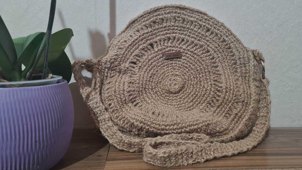 Плетена чанта: Ръчно изработени чанти