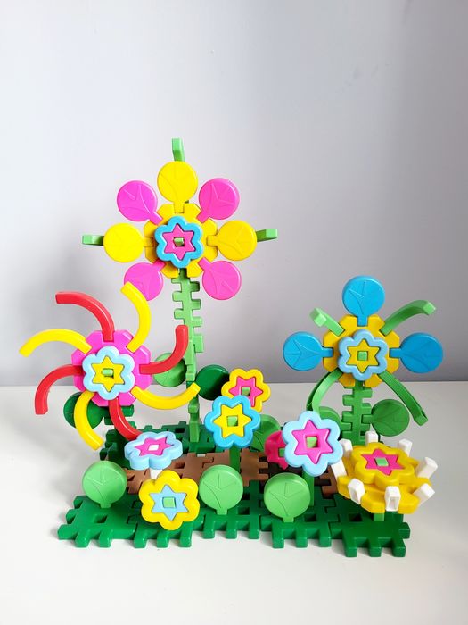 Конструктор  уникальный 800эл