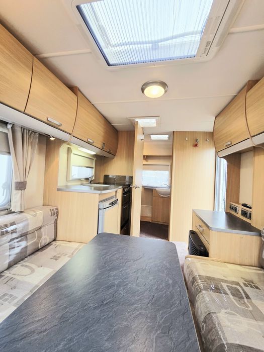 Rulota Swift  Alpine 2009 – Mover, cort mare, baie cu duș separa