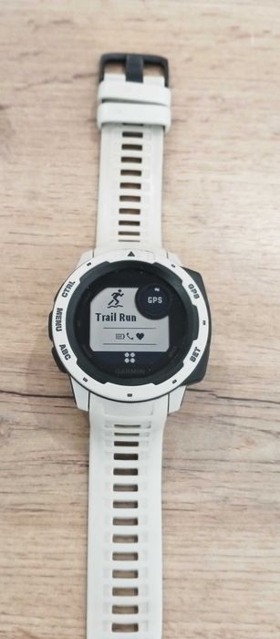 GARMIN Instinct с Гаранция