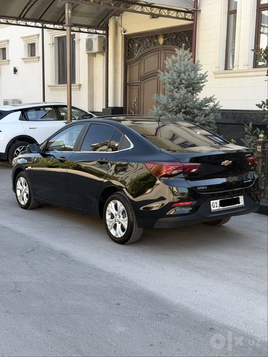 Оних Onix Premier plus 2024 Qora rang 6 pazitsa kraska toza