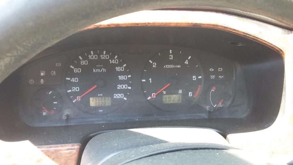 Продавам  Нисан Примера П-11 / Nissan Primera P-11 98г.на- части