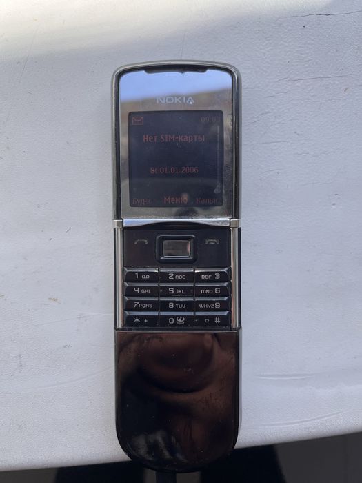 Продам легендарную Нокия 8800