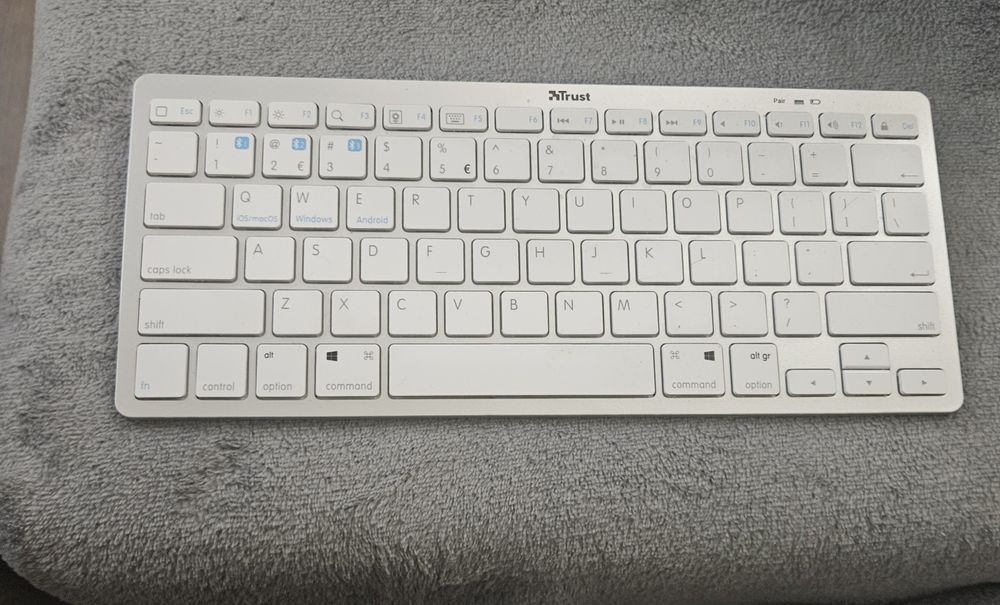Безжична клавиатура Trust