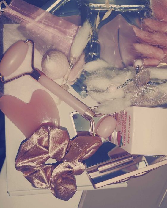 Подаръчен сет в кутия, подходяща за всеки празник