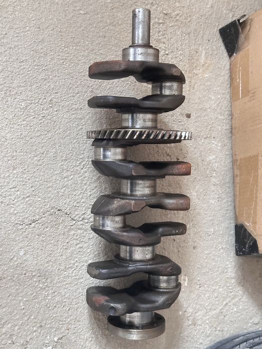 коленвал 2.4 камри