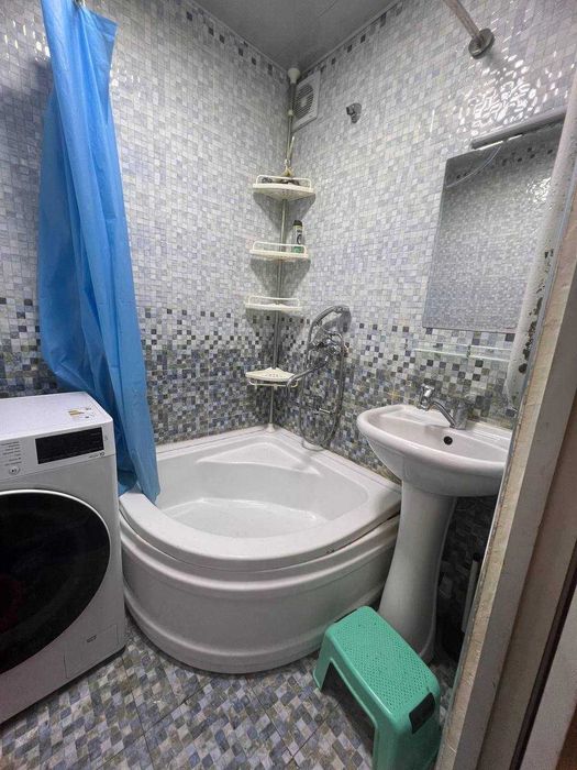 Uy sotiladi 3 xonali