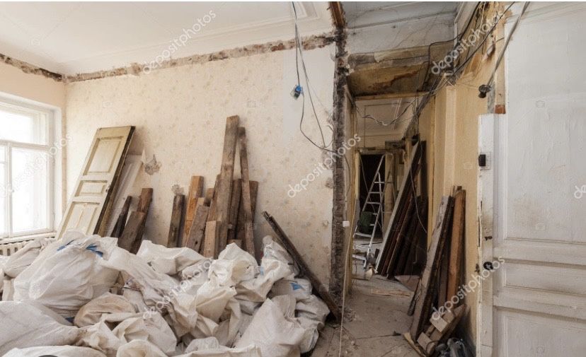 Debarasare, apartamnete mobila, veche, transport moloz, evacuare gunoi