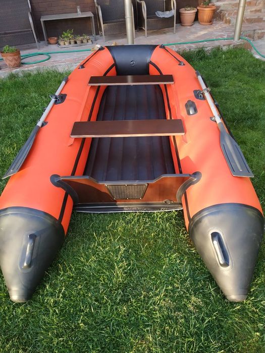 Лодка надувная Big Boat