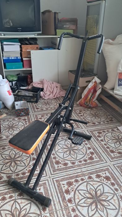 Тренажер,өте ұқыпты ұстанған,таза.